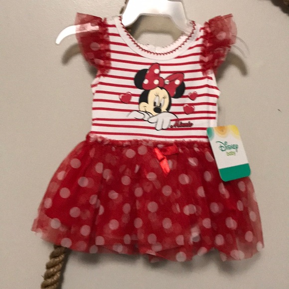 3 long sleeve onesies and one Minnie dress (108 - Picture 5 of 5
